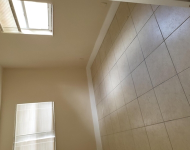 224 N 57th Avenue - Photo Thumbnail 2