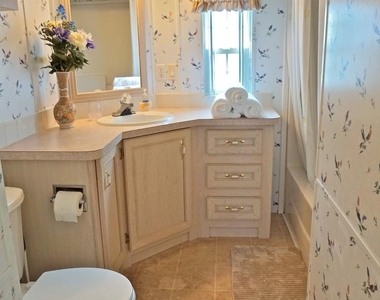 10725 S Ocean Drive - Photo Thumbnail 4
