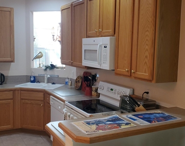 1128 Nw Mossy Oak Way - Photo Thumbnail 9
