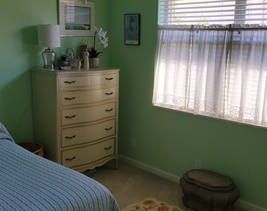 1128 Nw Mossy Oak Way - Photo Thumbnail 15
