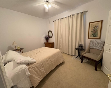 15426 Fiorenza Circle - Photo Thumbnail 12