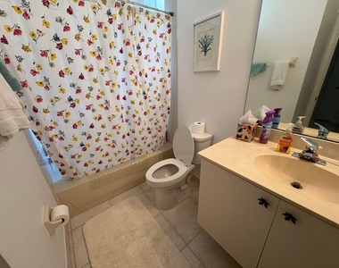 15426 Fiorenza Circle - Photo Thumbnail 10
