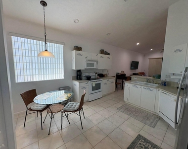 15426 Fiorenza Circle - Photo Thumbnail 4