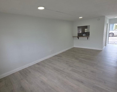 2250 Nw 183rd Street - Photo Thumbnail 7