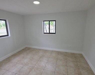 2250 Nw 183rd Street - Photo Thumbnail 13