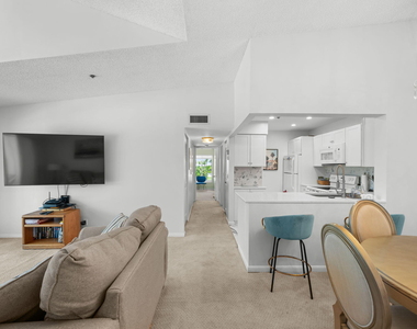 4436 Ne Ocean Boulevard - Photo Thumbnail 4