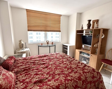 101 Briny Avenue - Photo Thumbnail 17
