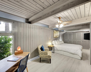 234 Pine Avenue - Photo Thumbnail 7