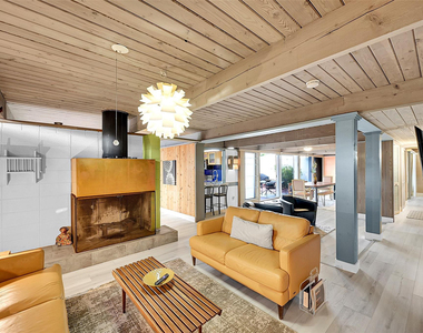 234 Pine Avenue - Photo Thumbnail 1