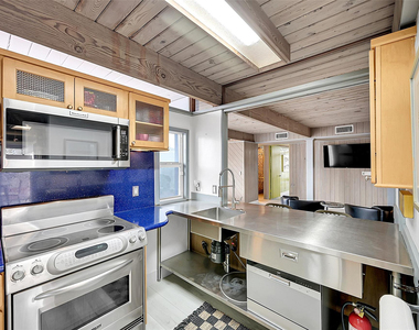 234 Pine Avenue - Photo Thumbnail 22