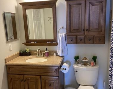 616 Clearwater Park Road - Photo Thumbnail 11
