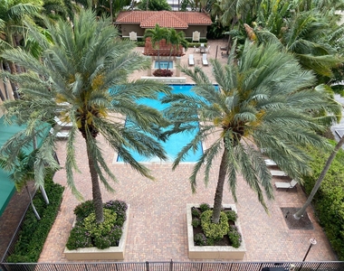 616 Clearwater Park Road - Photo Thumbnail 17