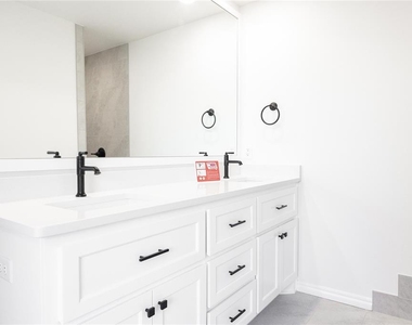 13001 Ne 9th Street - Photo Thumbnail 11