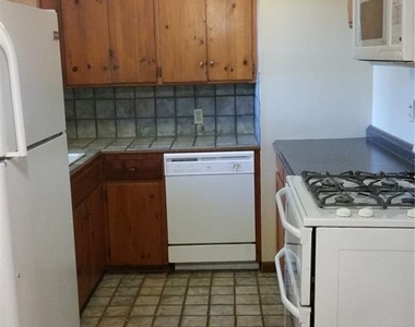 511 Fleetwood Drive - Photo Thumbnail 36