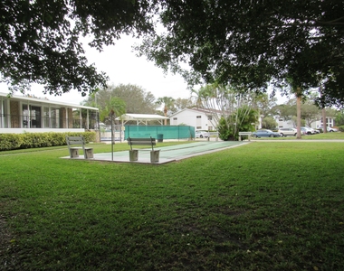 2110 Se Edler Drive - Photo Thumbnail 15