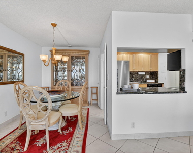 2121 N Ocean Boulevard - Photo Thumbnail 6