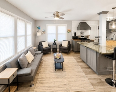 322 S L Street - Photo Thumbnail 2
