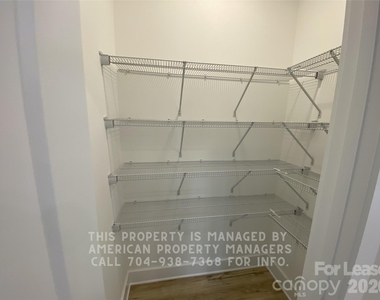 840 S 4th Street - Photo Thumbnail 3
