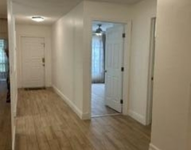 389 Ne Driftwood Terrace - Photo Thumbnail 6