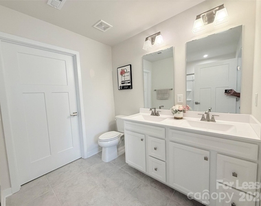 130 Stella Lane - Photo Thumbnail 14