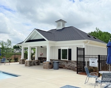 130 Stella Lane - Photo Thumbnail 28