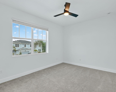 3552 Nw Solange Court - Photo Thumbnail 38
