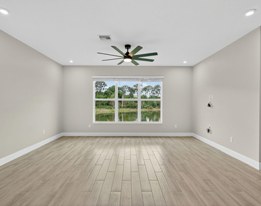3552 Nw Solange Court - Photo Thumbnail 11
