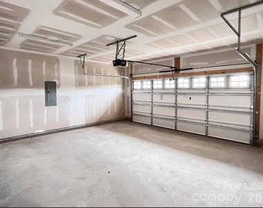 1503 Cedar Tree Drive - Photo Thumbnail 18