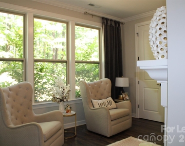 4181 Palm Drive - Photo Thumbnail 9