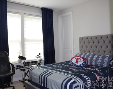 4181 Palm Drive - Photo Thumbnail 20