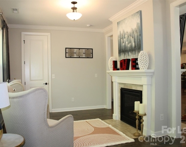 4181 Palm Drive - Photo Thumbnail 8