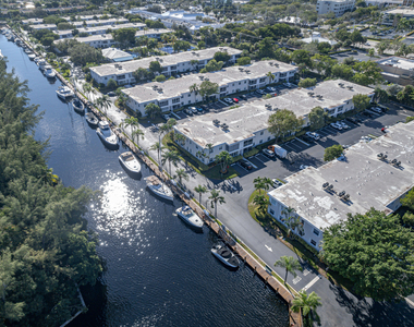 6457 Bay Club Drive - Photo Thumbnail 22