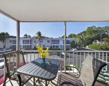 6457 Bay Club Drive - Photo Thumbnail 16