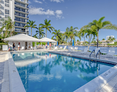 6457 Bay Club Drive - Photo Thumbnail 24