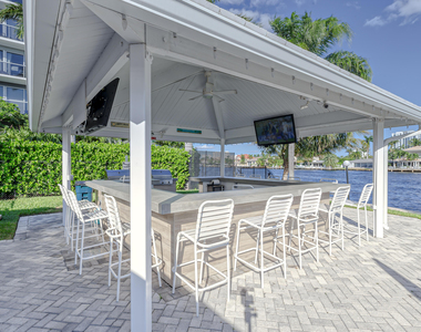 6457 Bay Club Drive - Photo Thumbnail 23