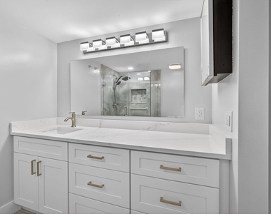 183 Charter Way - Photo Thumbnail 22