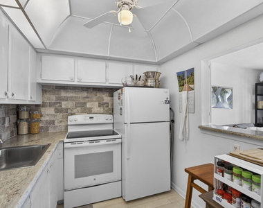 106 E Camden E - Photo Thumbnail 12