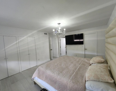 9706 Nw 51st Terrace - Photo Thumbnail 8