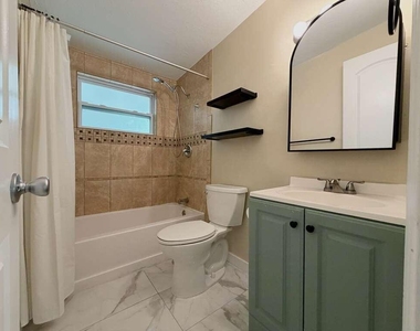 3640 Gull Road - Photo Thumbnail 5