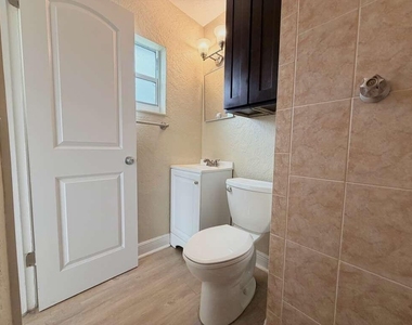 3640 Gull Road - Photo Thumbnail 10