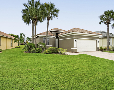 671 Nw Stanford Lane - Photo Thumbnail 1