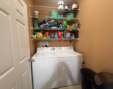 533 Ne 3rd Avenue - Photo Thumbnail 11