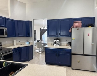 1166 Sw Dorchester Street - Photo Thumbnail 8