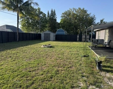 1166 Sw Dorchester Street - Photo Thumbnail 16