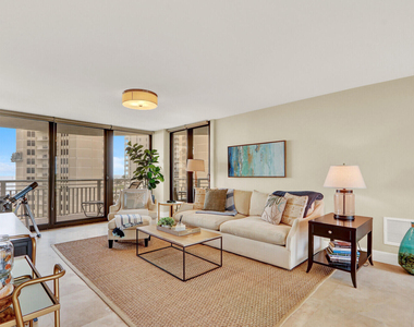3000 N Ocean Drive - Photo Thumbnail 4