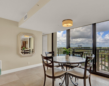 3000 N Ocean Drive - Photo Thumbnail 9