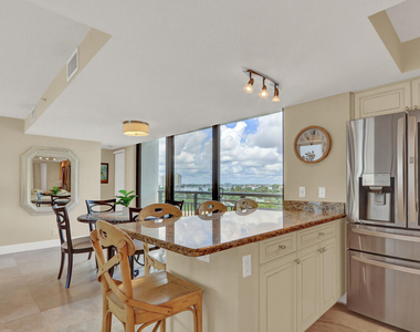 3000 N Ocean Drive - Photo Thumbnail 10