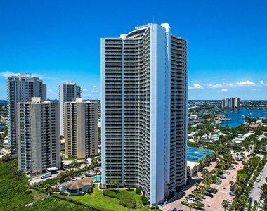 3000 N Ocean Drive - Photo Thumbnail 49