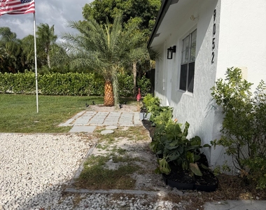 9052 Fountain Road - Photo Thumbnail 31