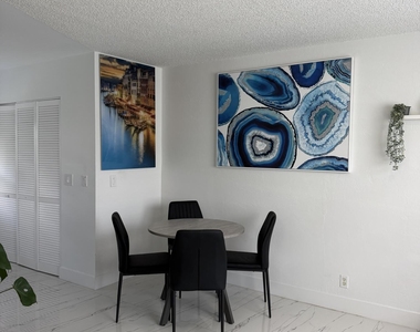 9052 Fountain Road - Photo Thumbnail 20